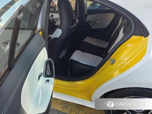 Mercedes-Benz CLA-Class C118 2020 Желтый из Кореи, фото 3