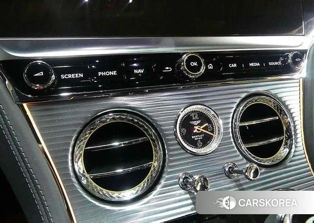 Bentley Continental GT 3rd Generation 2018 Белый из Кореи, фото 3