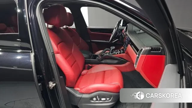 Porsche Cayenne (PO536) 2020 Черный из Кореи, фото 3