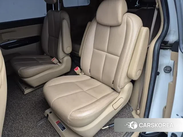 Kia All New Carnival 2018 Белый из Кореи, фото 3