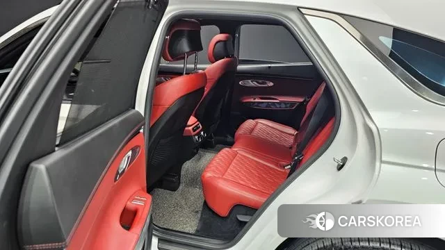 Genesis GV70 2021 Белый из Кореи, фото 3