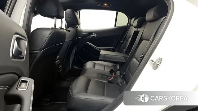 Mercedes-Benz GLA-Class X156 2019 Белый из Кореи, фото 3