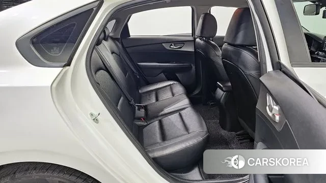 Kia Come New K3 2021 Белый из Кореи, фото 3