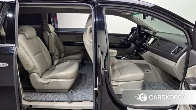 Kia All New Carnival 2018 Черный из Кореи, фото 3