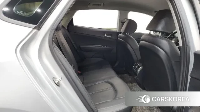 Kia The New K5 2nd generation 2018 Серебряный из Кореи, фото 3