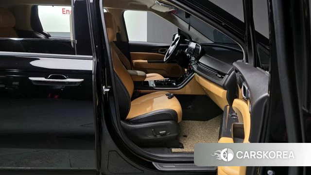 Kia Carnival 4th generation 2021 Черный из Кореи, фото 3