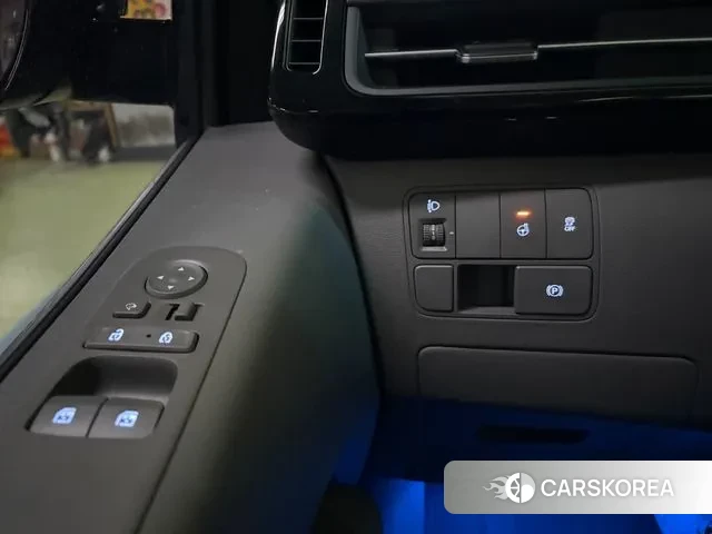 Hyundai Staria 2021 Черный из Кореи, фото 3