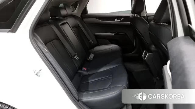 Kia The New K5 3rd generation 2025 Белый из Кореи, фото 3