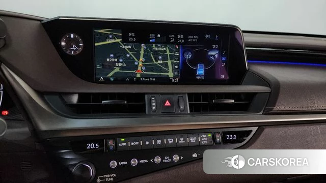 Lexus ES300h 7th generation 2019 Песочный из Кореи, фото 3
