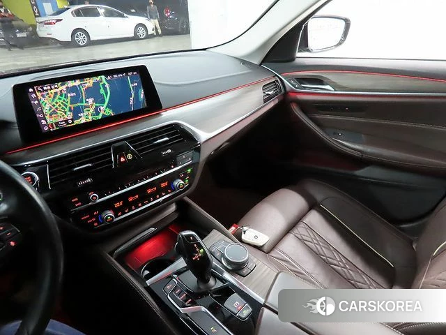 BMW 5 Series (G30) 2019 Серый из Кореи, фото 3