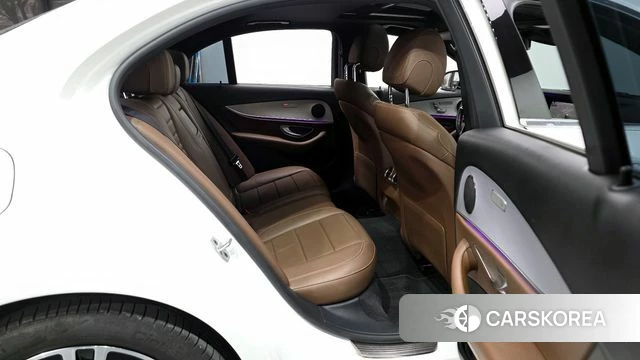 Mercedes-Benz E-Class W213 2020 Белый из Кореи, фото 3