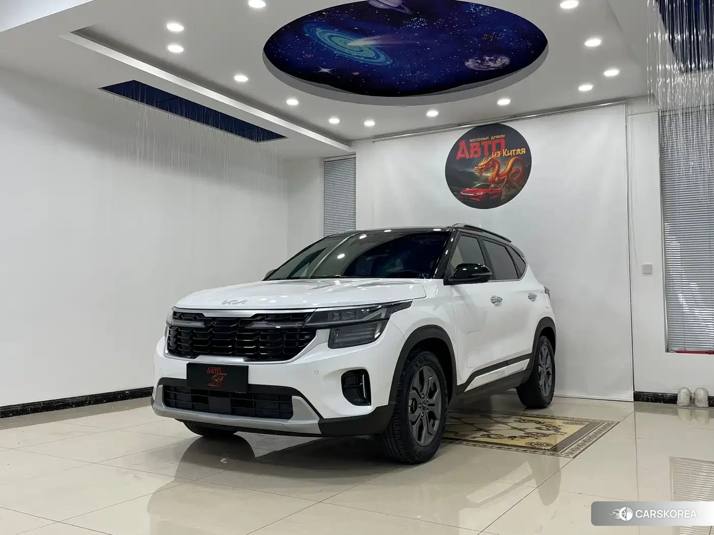 Kia Seltos 2023 Белый из Китая, фото 3