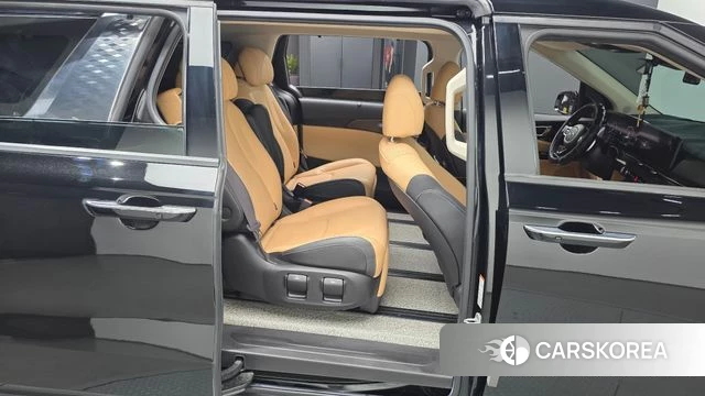 Kia Carnival 4th generation 2021 Черный из Кореи, фото 3