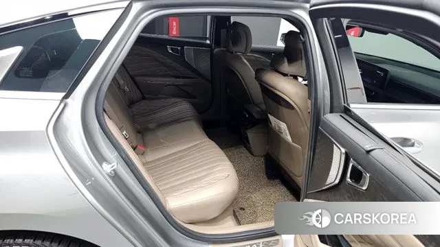 Kia K8 Hybrid 2024 Серебряный из Кореи, фото 3