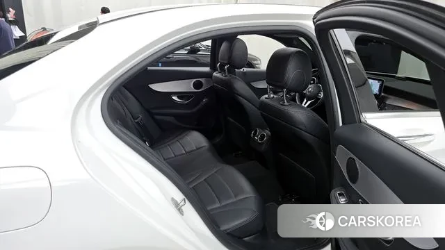 Mercedes-Benz C-Class W205 2020 Белый из Кореи, фото 3