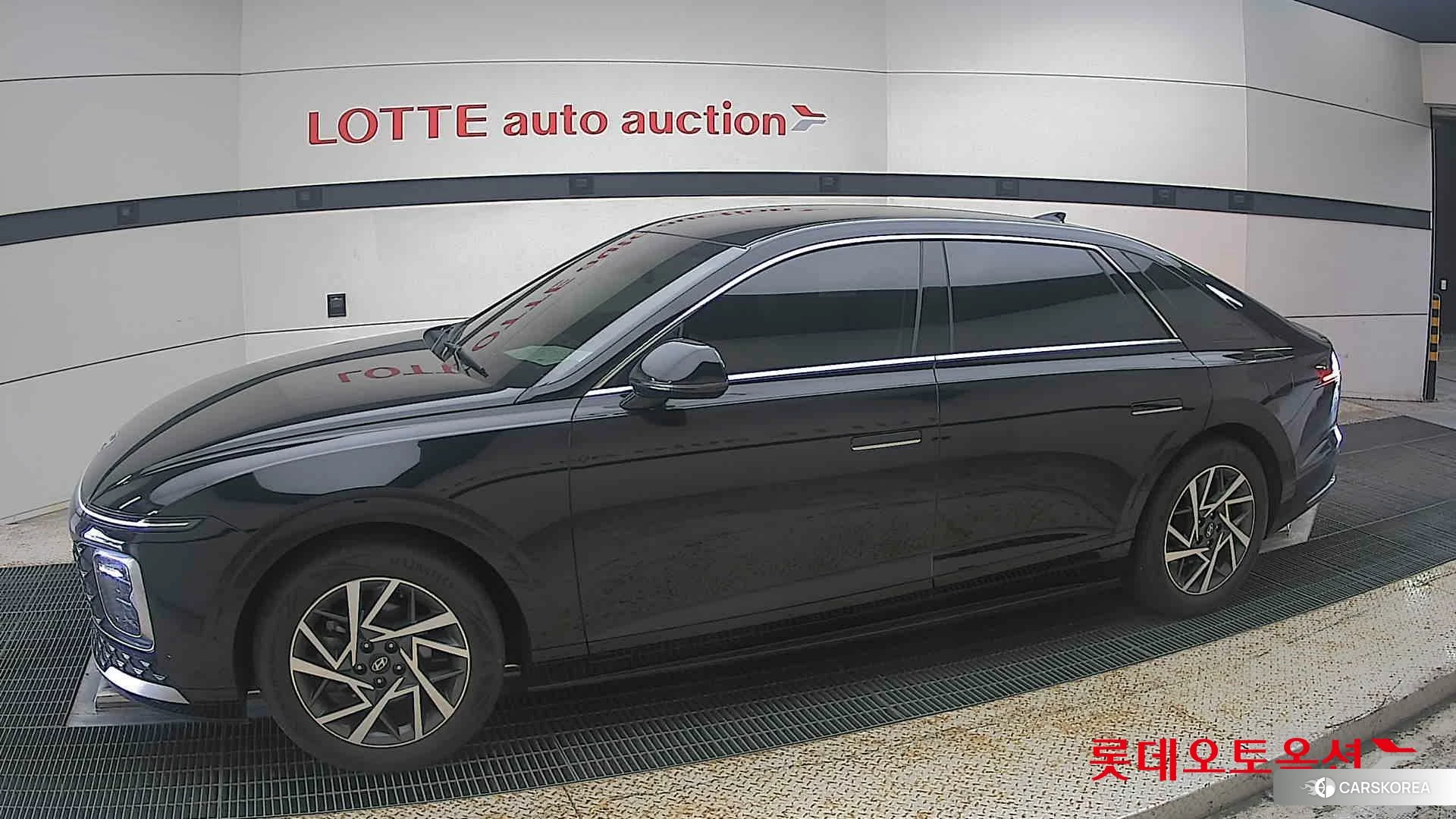 Hyundai Grandeur Hybrid 2023 Abyss Black Pearl из Кореи, фото 3