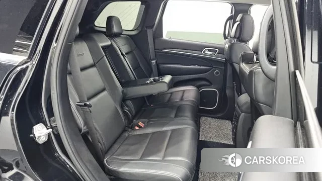 Jeep Grand Cherokee 2021 Черный из Кореи, фото 3