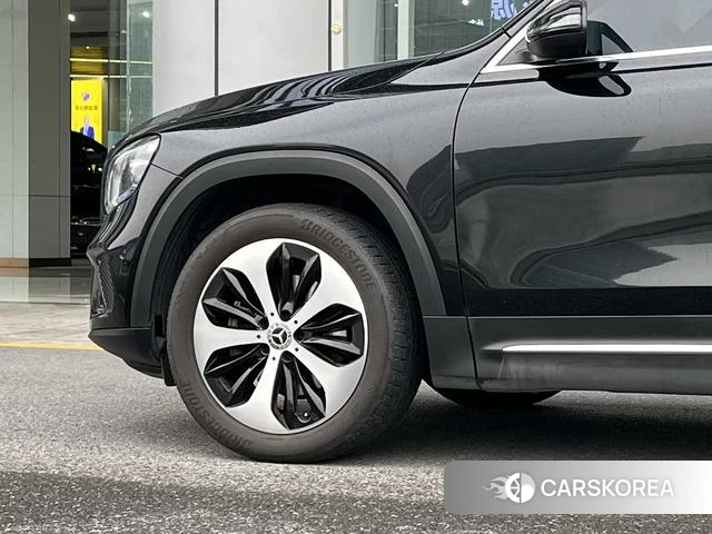 Mercedes-Benz GLB id 3920851 из Китая 3