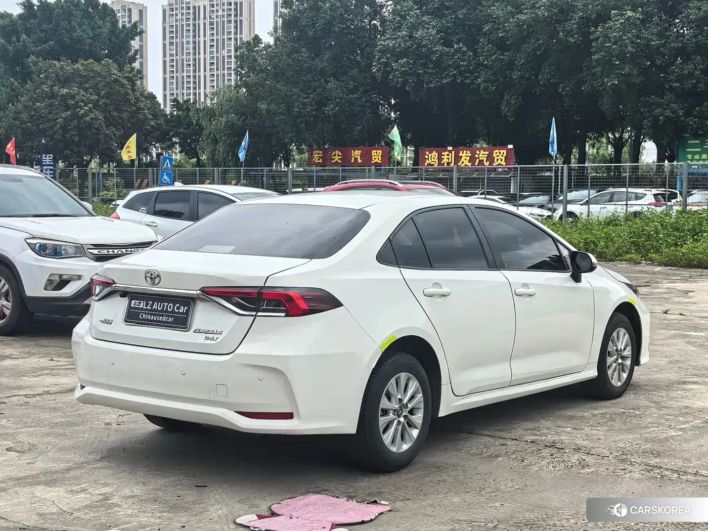 Toyota Corolla 2022 Белый из Китая, фото 3