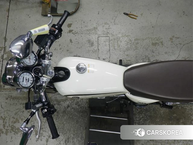 Yamaha SR 400 2015 из Японии, фото 4