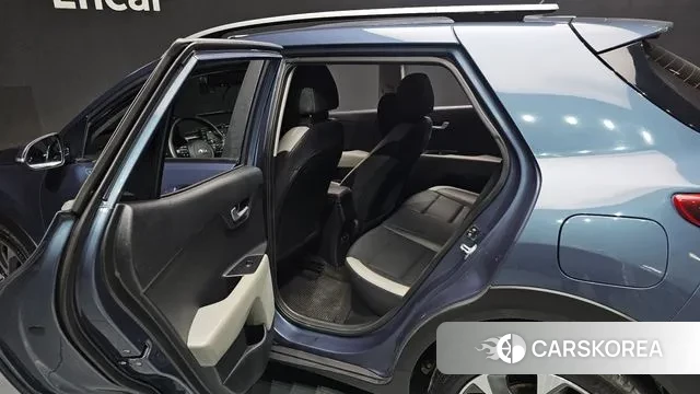 Kia Stonic 2018 Синий из Кореи, фото 3