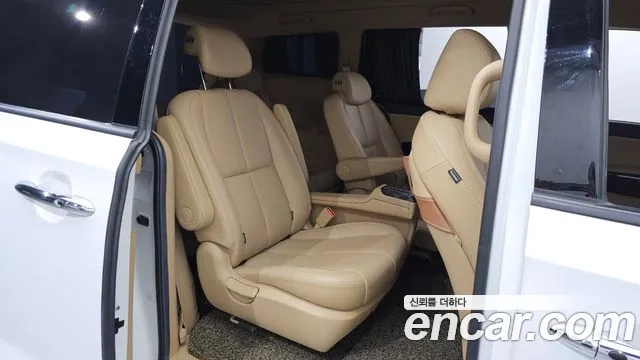 Kia The New Carnival 2019 Белый из Кореи, фото 3