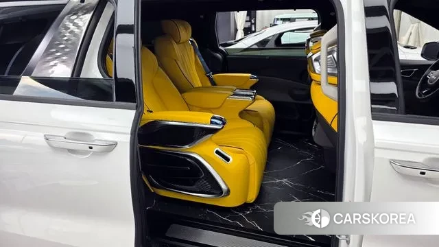 Kia The New Carnival 4th Generation 2023 Белый из Кореи, фото 3