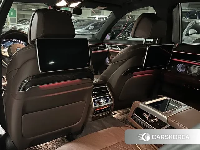 BMW 7 Series (G11) id 2900668 из Кореи 3