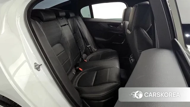 Jaguar XE 2020 Белый из Кореи, фото 3