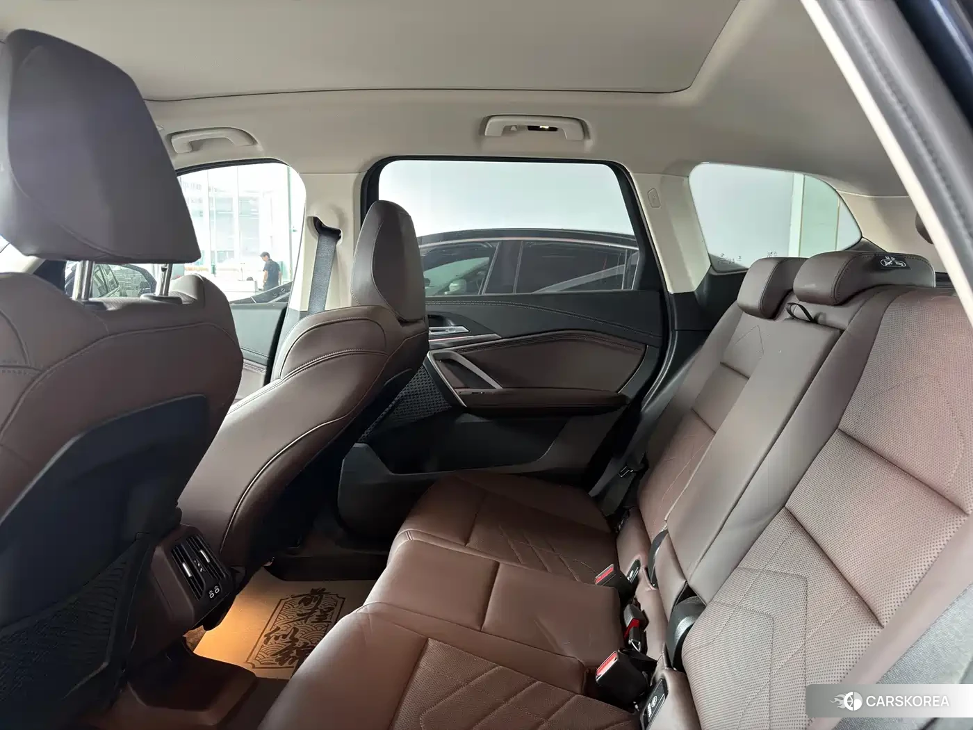 BMW iX1 2024 Черный из Китая, фото 3