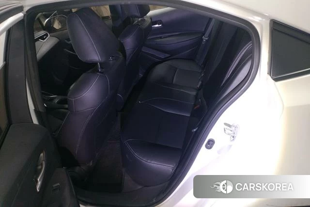 Toyota Corolla 2022 Белый из Китая, фото 3