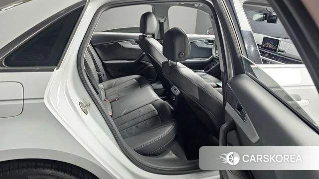 Audi A4 (B9) 2018 Белый из Кореи, фото 3