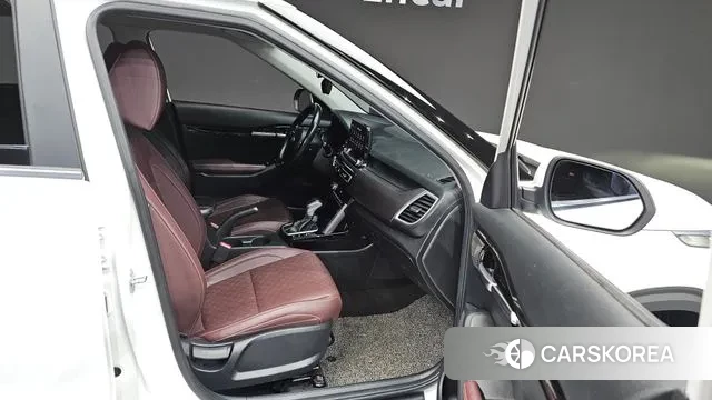 Kia Seltos 2020 Белый из Кореи, фото 3