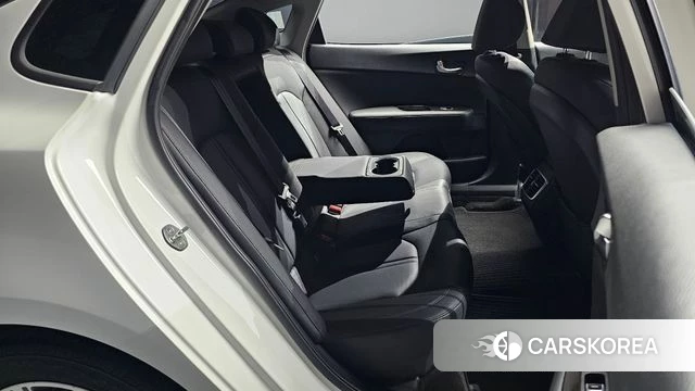 Kia The New K5 2nd generation 2019 Белый из Кореи, фото 3