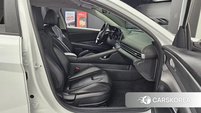 Hyundai Avante (CN7) 2022 Белый из Кореи, фото 3