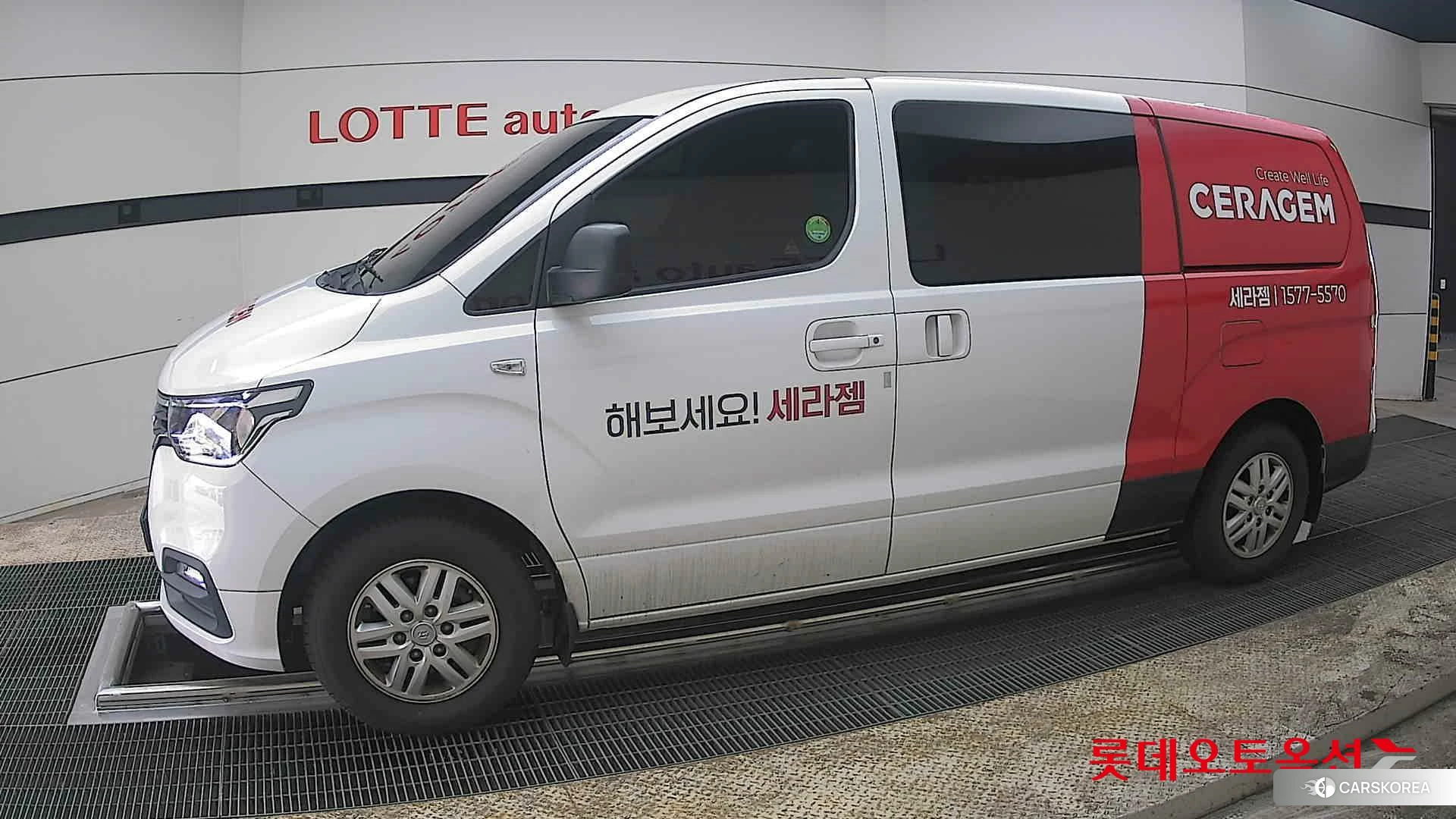 Hyundai Grand Starex 2021 Белый из Кореи, фото 3