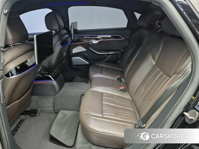 Audi A8 (D5) 2021 Черный из Кореи, фото 3