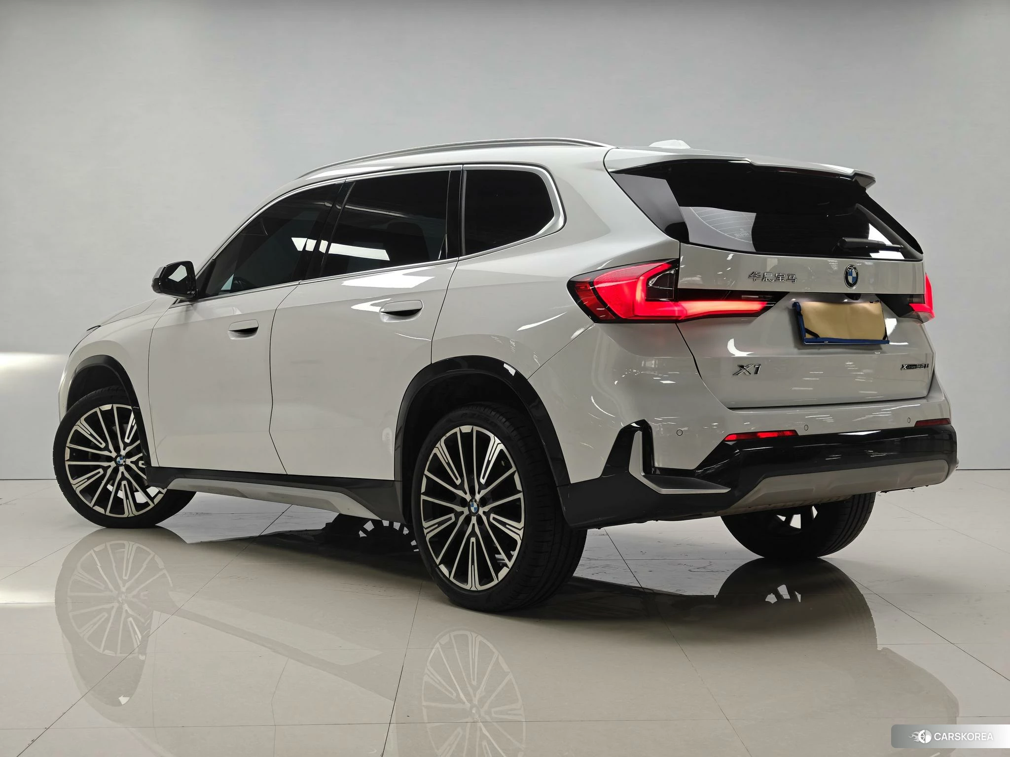 BMW X1 2023 Белый из Китая, фото 3