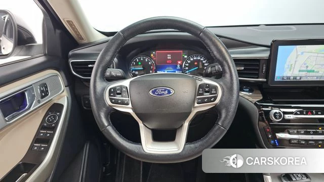 Ford Explorer 6th Generation 2022 Белый из Кореи, фото 3