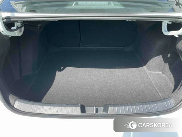 Volkswagen Sagitar 2025 Белый из Китая, фото 3