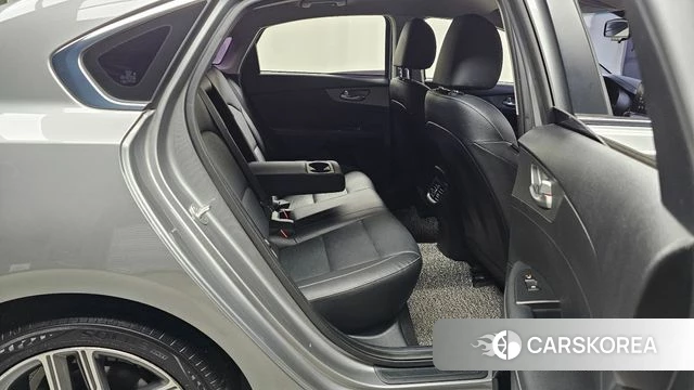 Kia Come New K3 2019 Серебристо-серый из Кореи, фото 3