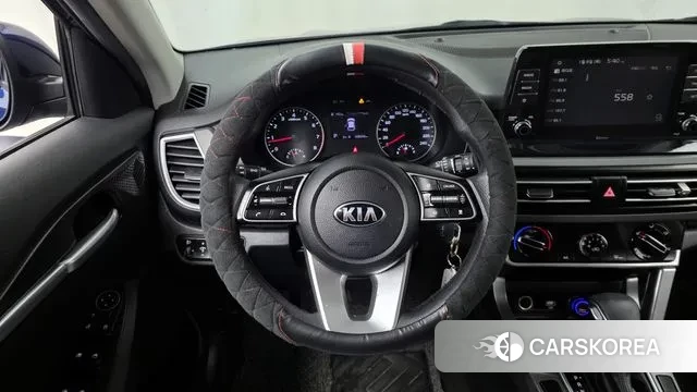 Kia Seltos 2019 Синий из Кореи, фото 3