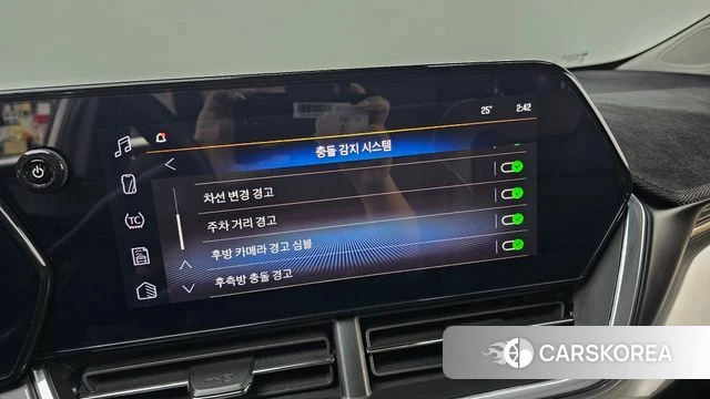 Chevrolet (GM Daewoo) Trax Crossover 2023 Белый из Кореи, фото 3