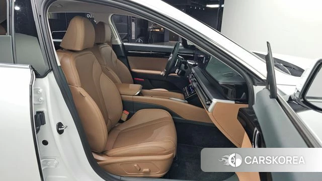 Hyundai Grandeur (GN7) 2024 Белый из Кореи, фото 3