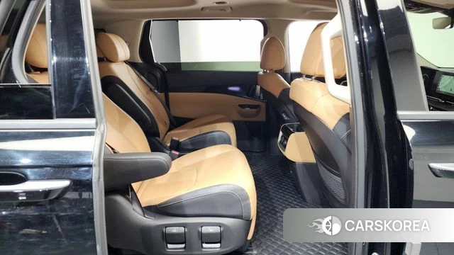 Kia Carnival 4th generation 2023 Черный из Кореи, фото 3