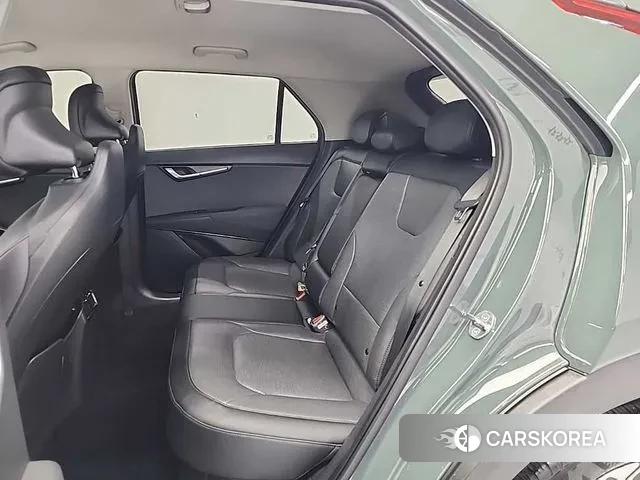 Kia Di Ol Nu Niro 2022 Темно-зеленый из Кореи, фото 3