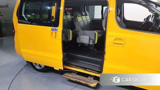 Hyundai The New Grand Starex 2020 Желтый из Кореи, фото 3