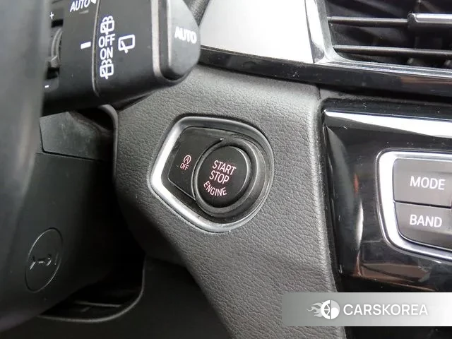 BMW X1 (F48) 2019 Белый из Кореи, фото 3