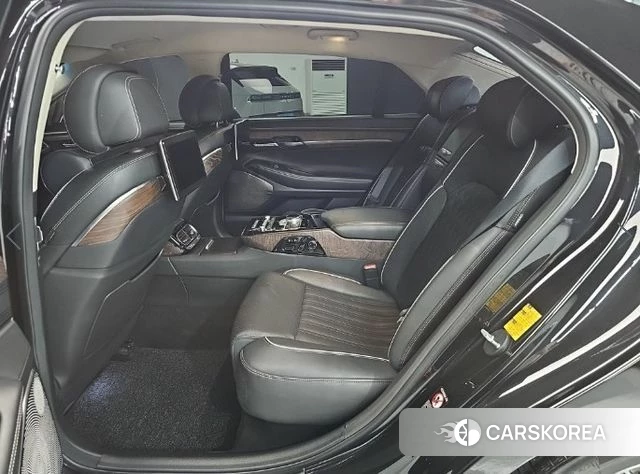 Genesis G90 id 4600096 из Кореи 3