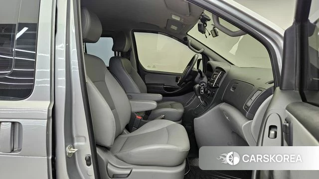 Hyundai The New Grand Starex 2018 Серебряный из Кореи, фото 3